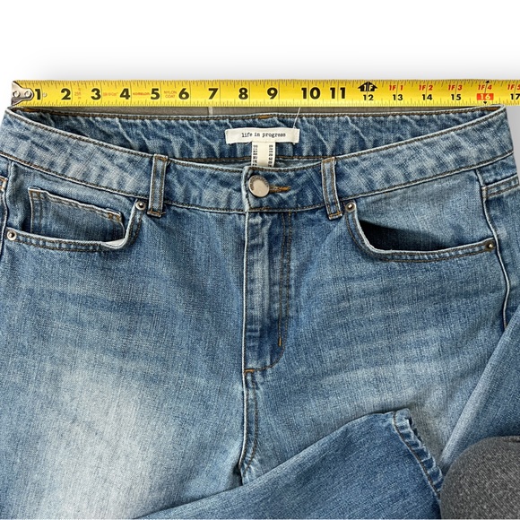 Life In Progress Relaxed Fit Block Acid Washed Distressed Cropped Ankle Jeans - Picture 11 of 13